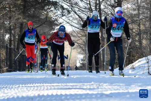 长春滑雪吃瓜,冬日里的欢乐“吃瓜”之旅