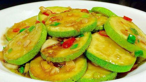 茭瓜怎么煎着吃,茭瓜煎制新吃法，简单易学，口感鲜嫩