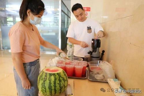 安徽离婚吃瓜事件,一场吃瓜群众的全民围观